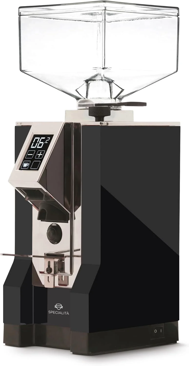 A perfectly extracted espresso shot showcasing rich crema, achieved with grounds from the Eureka Mignon Specialita
