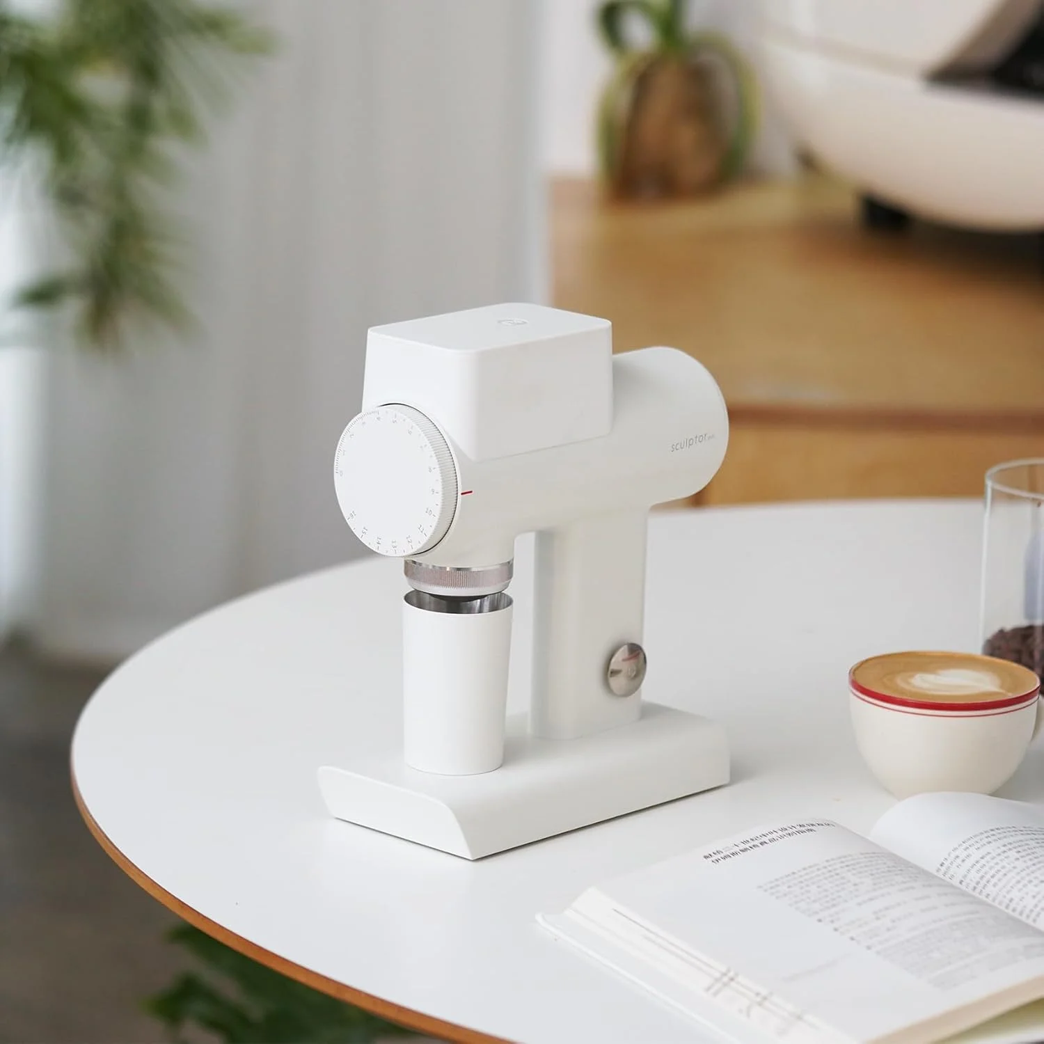 TIMEMORE Sculptor 064S Flat Burr Grinder Detail